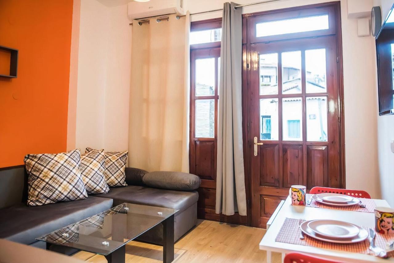 Orange Geranium Apartment Tesalonika Bagian luar foto